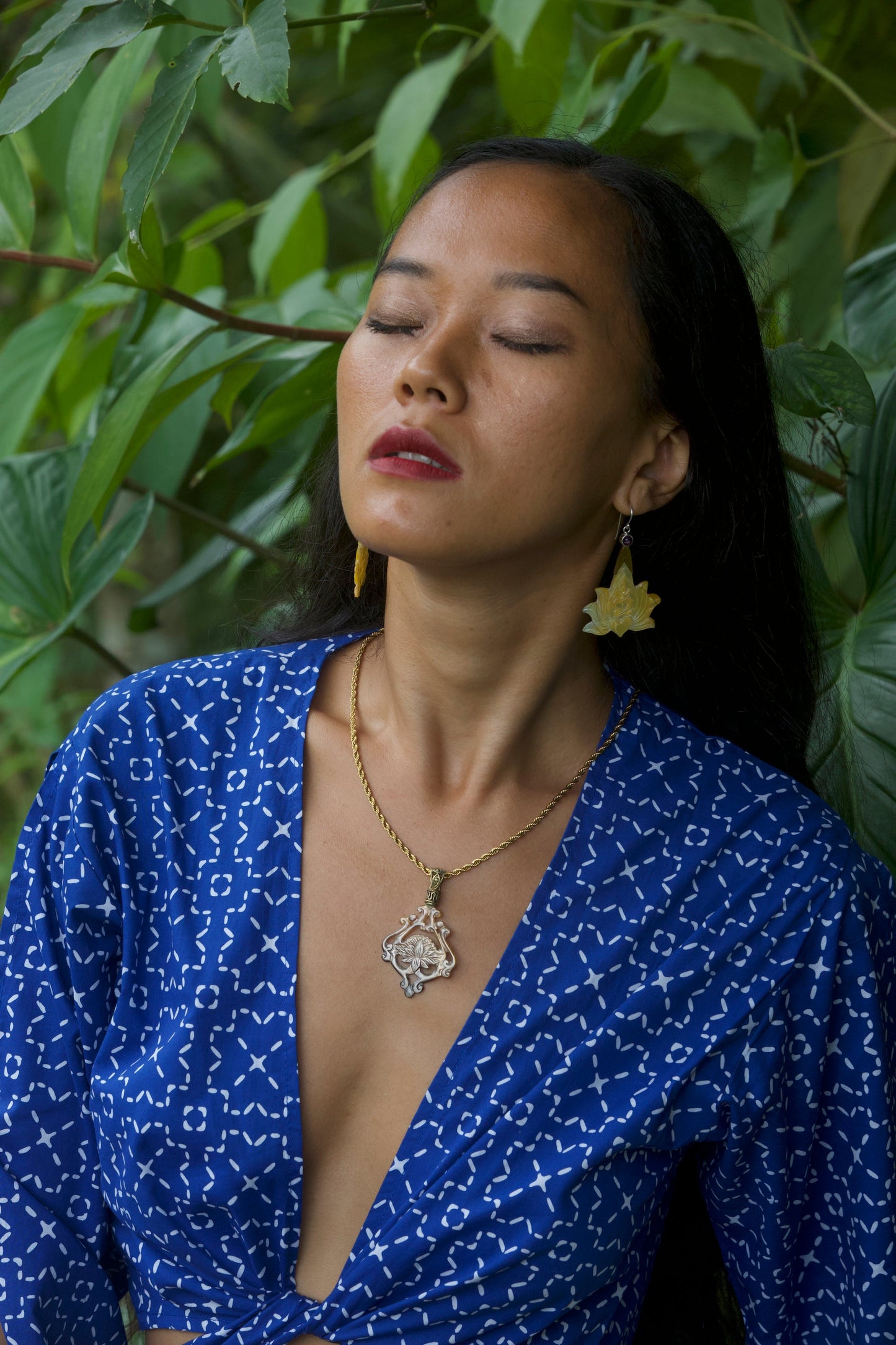 Lotus Pendant - Dark Mother of Pearl - Brass Bail Liquid Fire Mantra