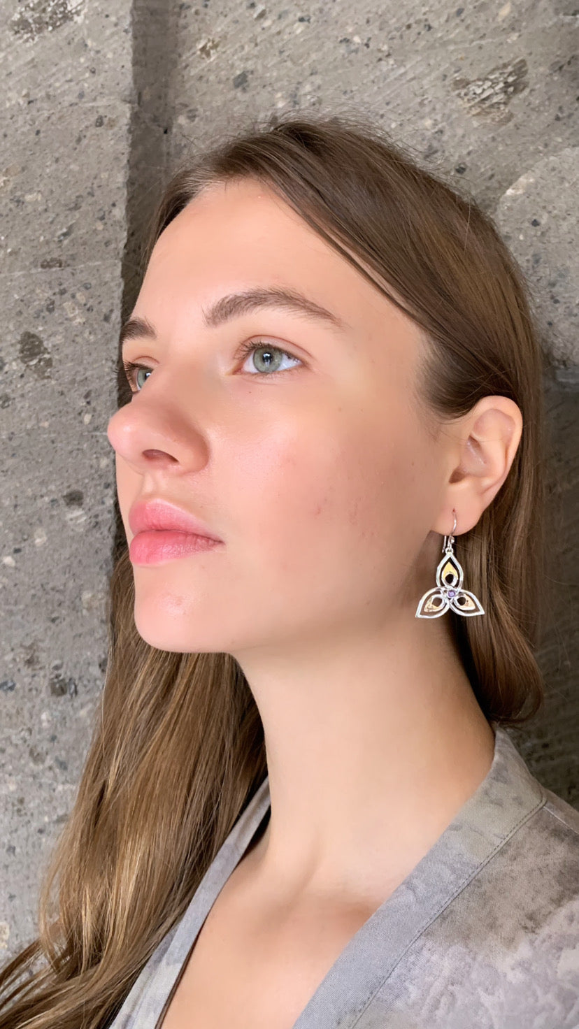 Trisula Earrings Liquid Fire Mantra