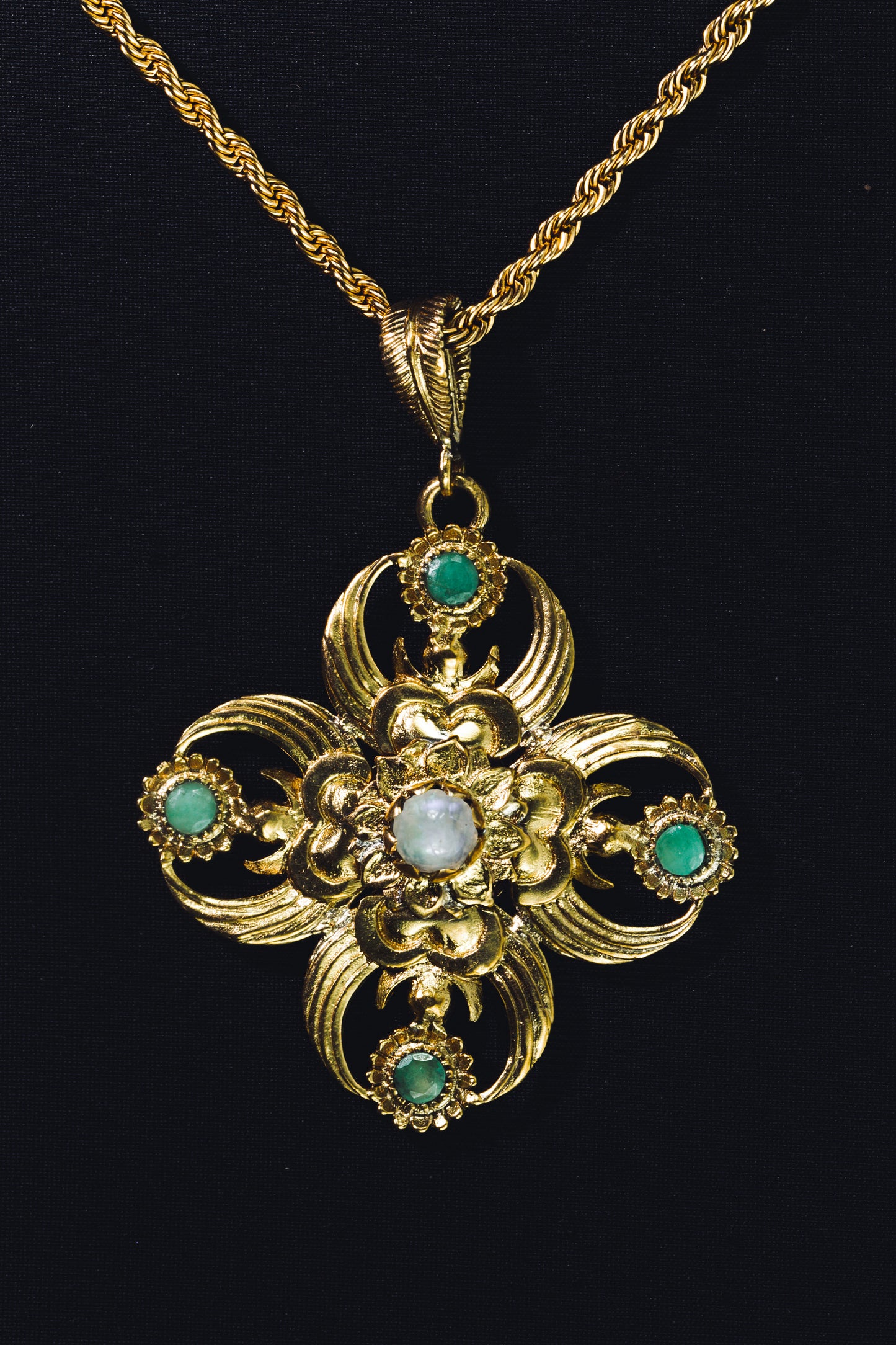 Dorje Pendant