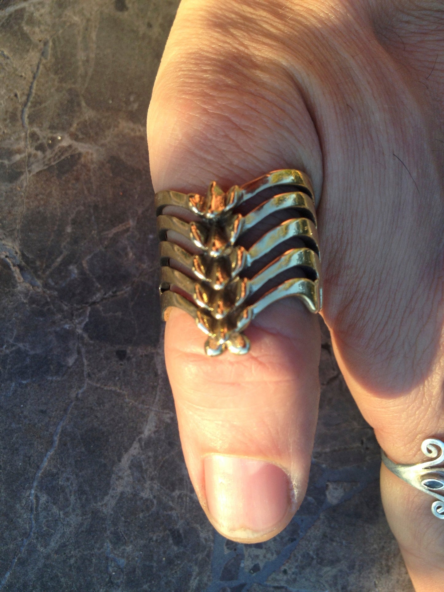 Vertebrae Ring Liquid Fire Mantra