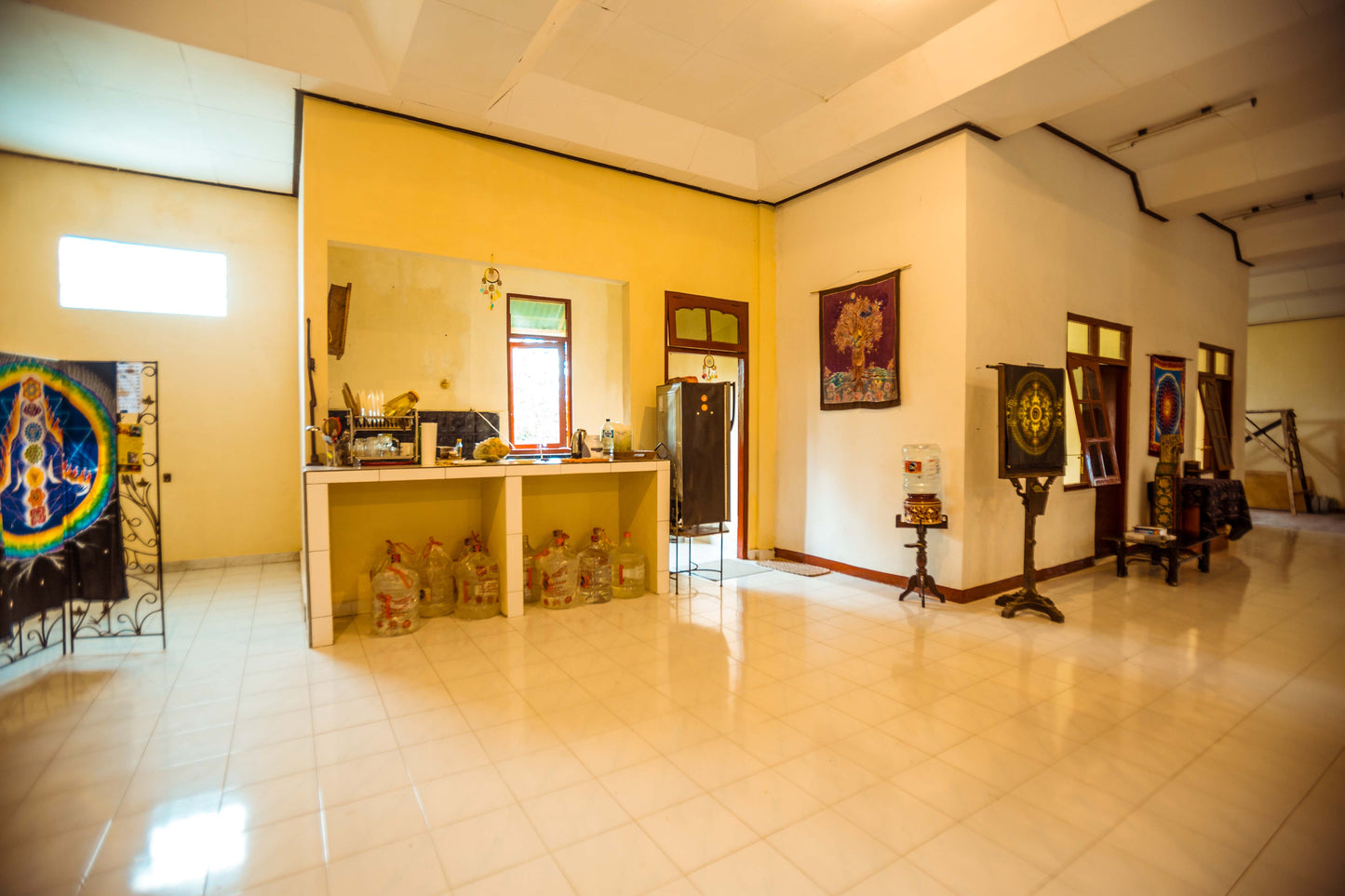 Private Bedroom - 1 Person - 1 Month - Bali Flow Temple Artist Residency