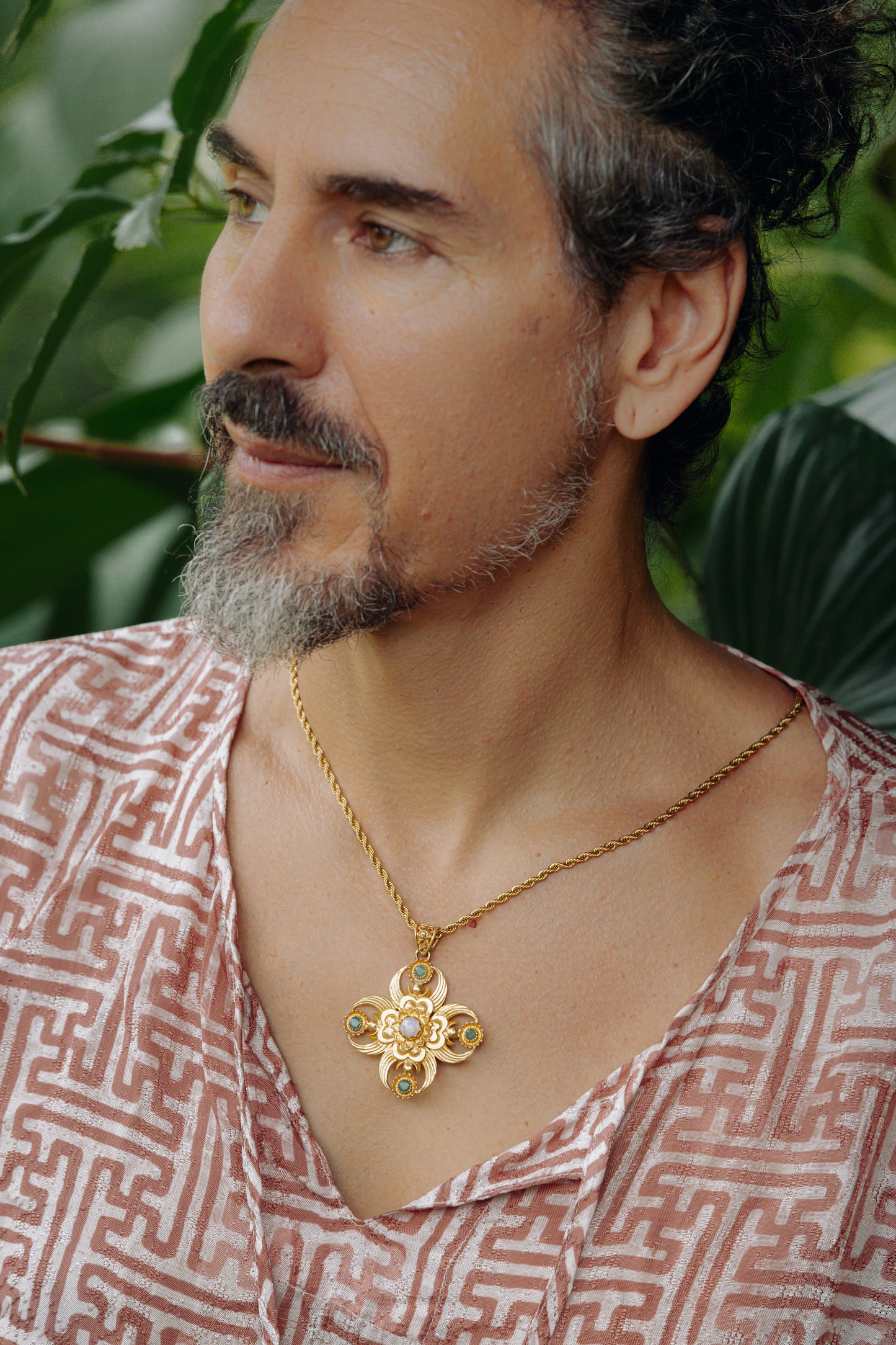 Dorje Pendant - 24K Gold Plated - Rainbow Moonstone