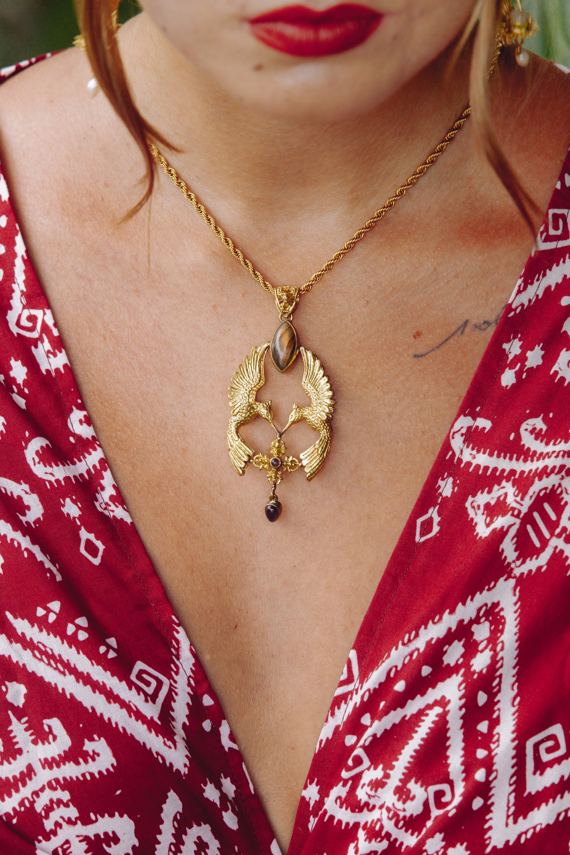 HumGaiaTri 3D Pendant - Brass - Labradorite Liquid Fire Mantra