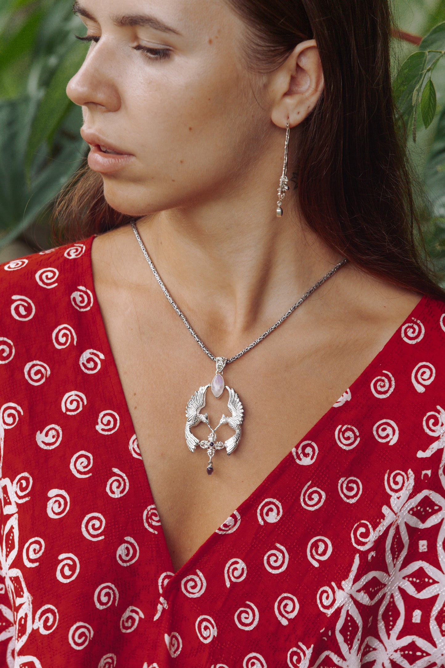 HumGaiaTri 3D Pendant - Sterling Silver - Rainbow Moonstone