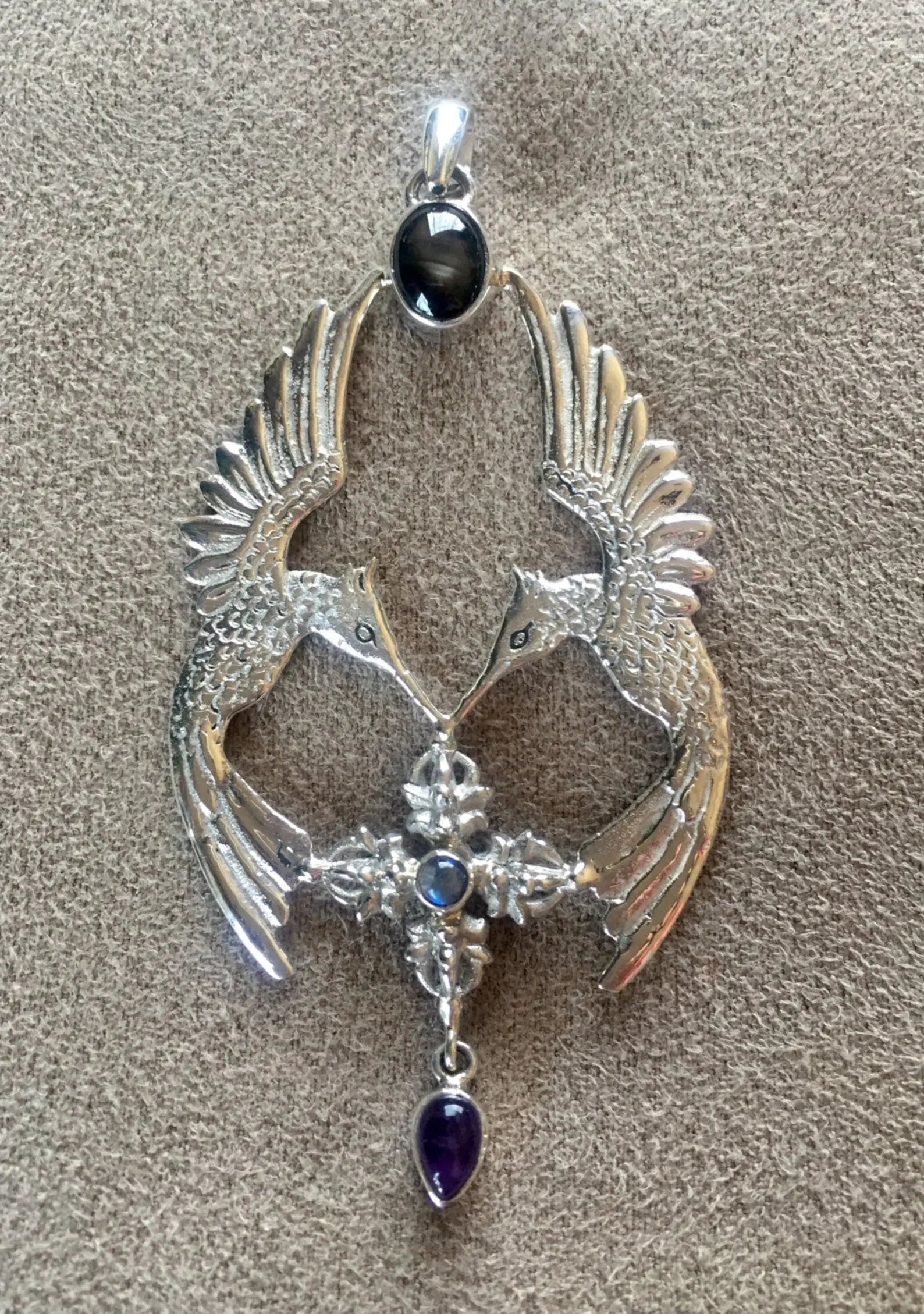 HumGaiaTri 2D Pendant sterling silver
