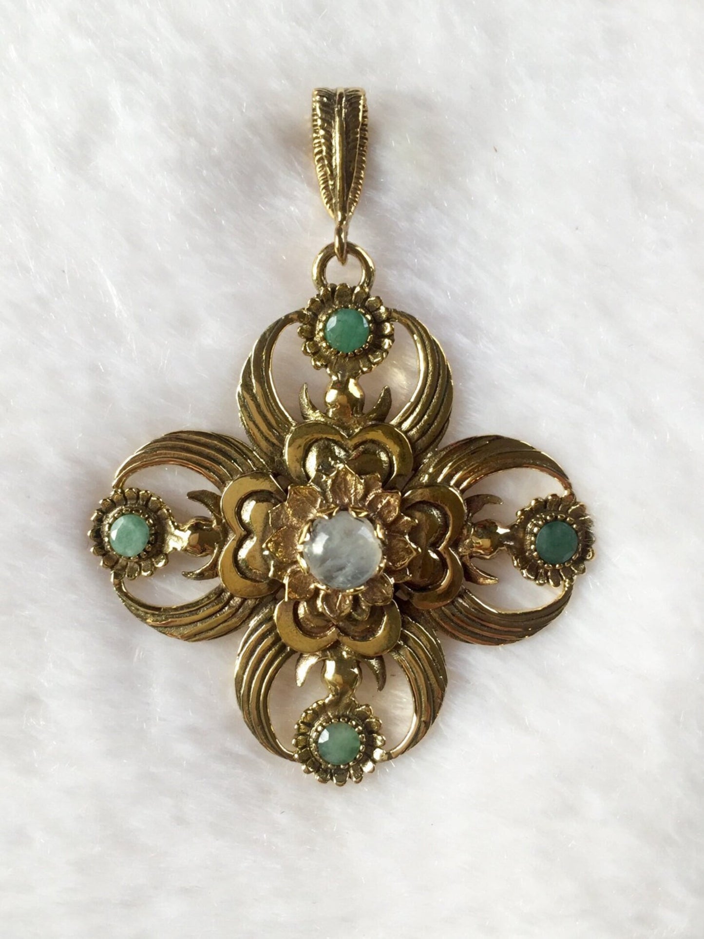 Dorje Pendant - Brass - Rainbow Moonstone