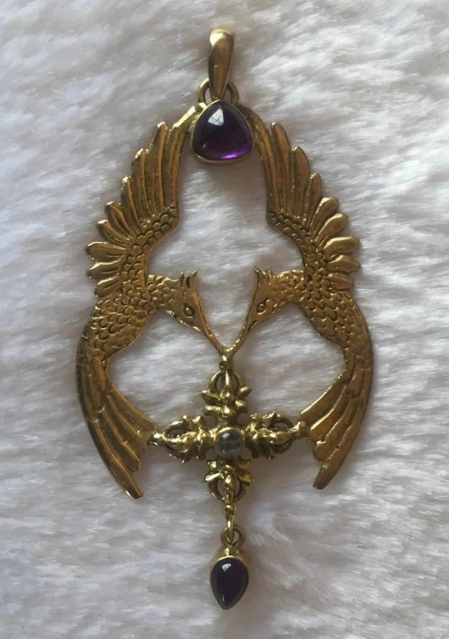 HumGaiaTri 2D Pendant