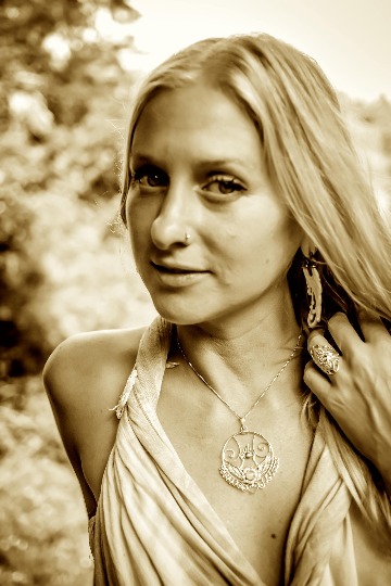 Shakti Bhakti Pendant - Brass - Labradorite