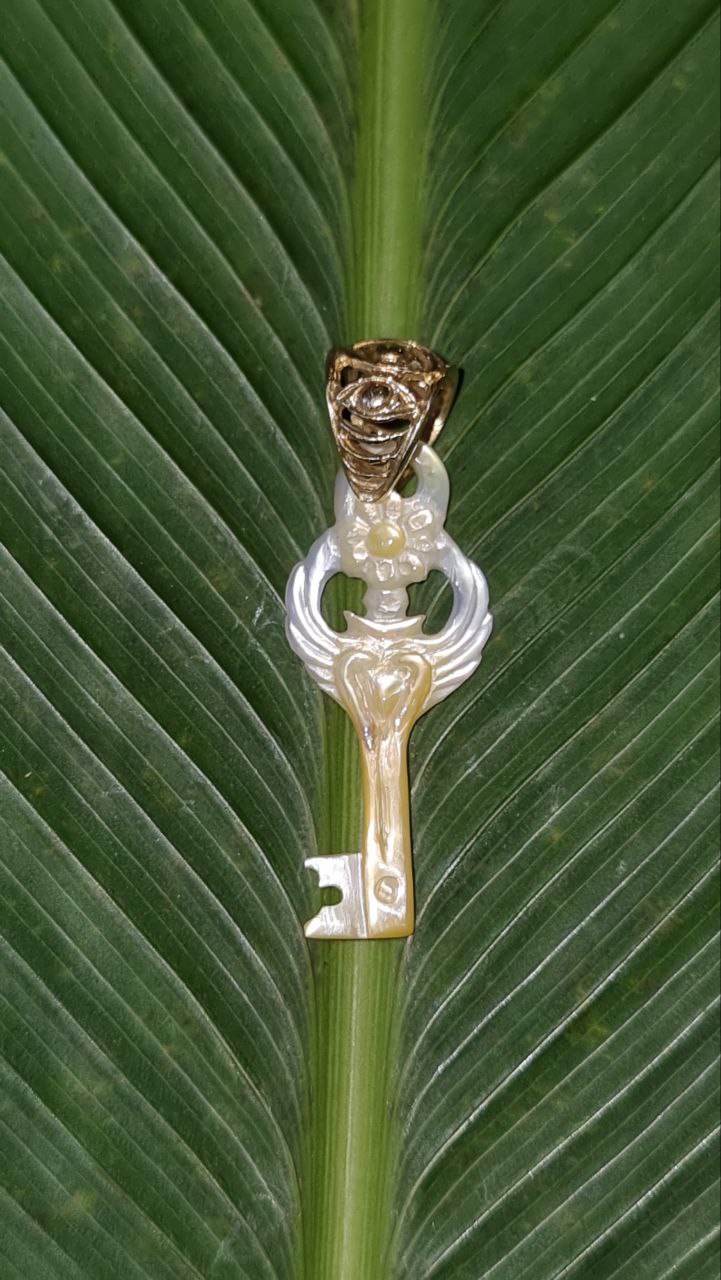 love heart key pendant