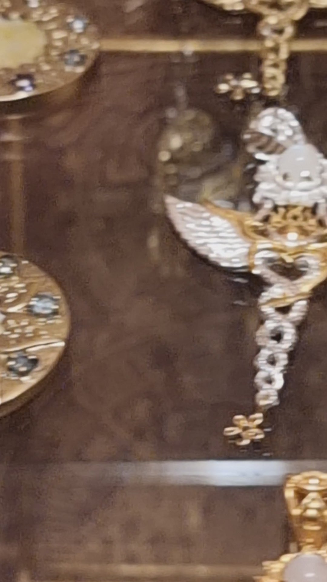 creation pendant