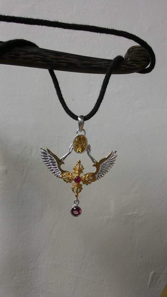 Nectar of Abundance Pendant