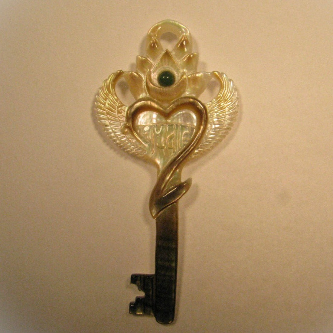 pearl pendant