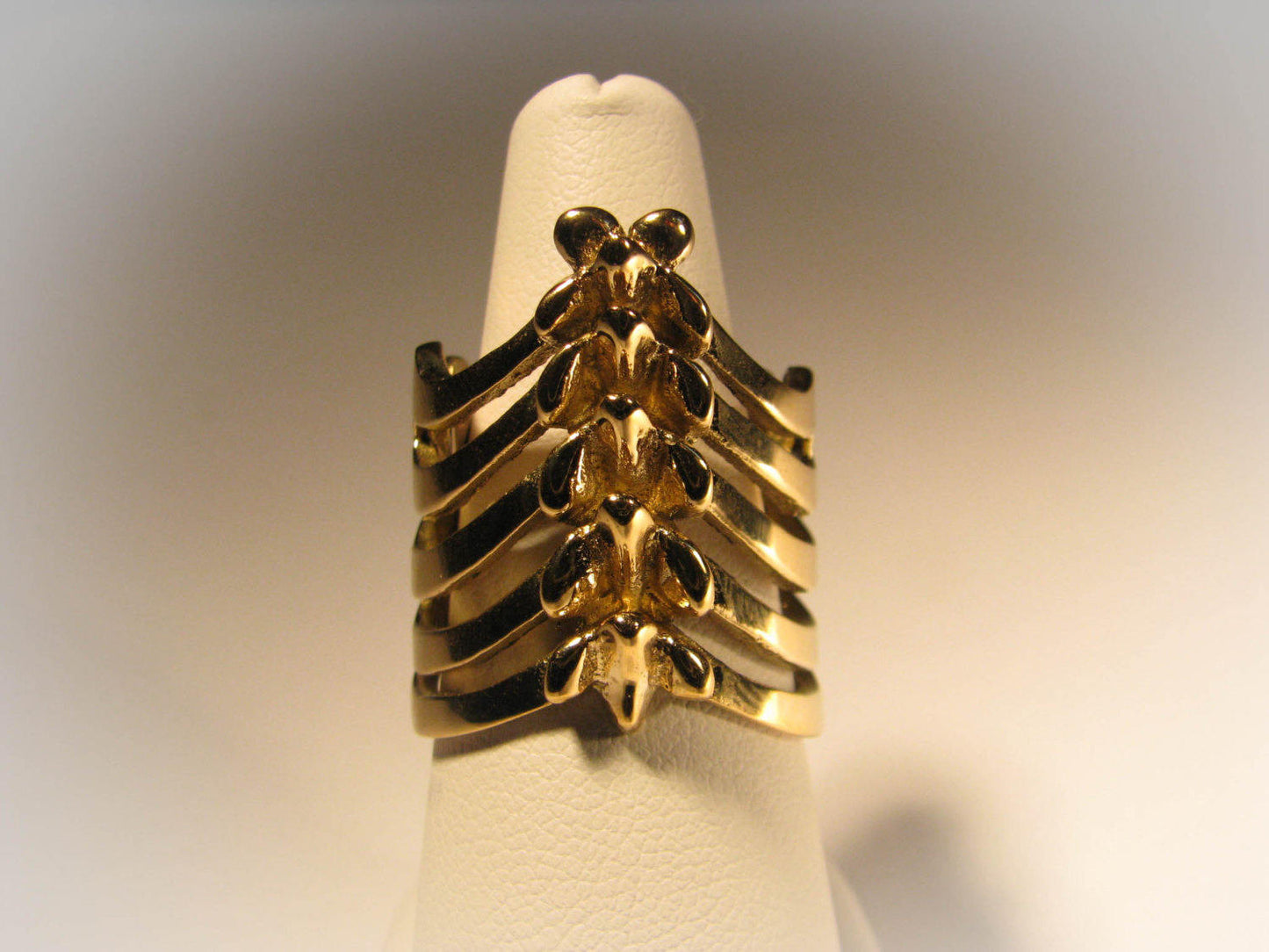 Vertebrae Ring Liquid Fire Mantra