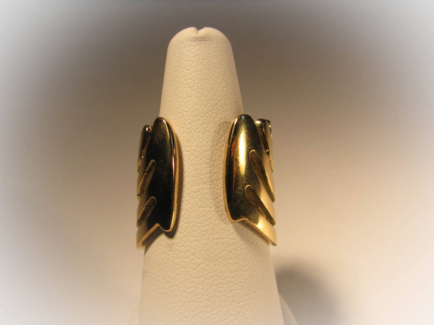 Vertebrae Ring Liquid Fire Mantra