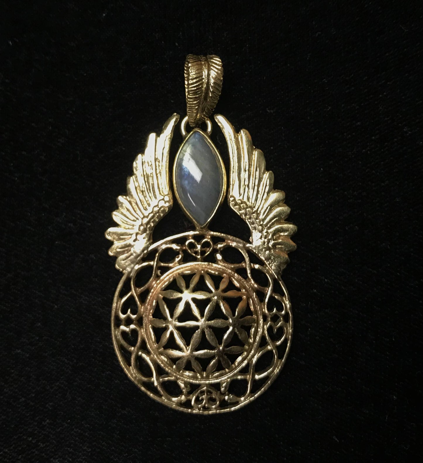 starship pendant
