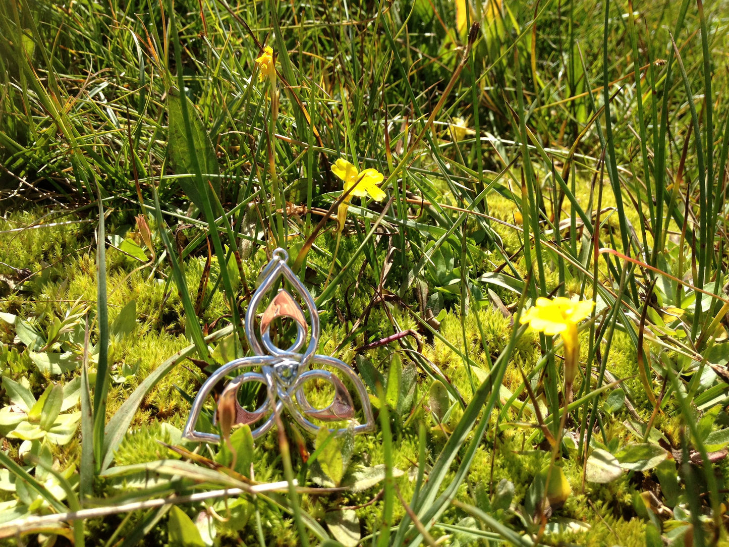 trisula pendant