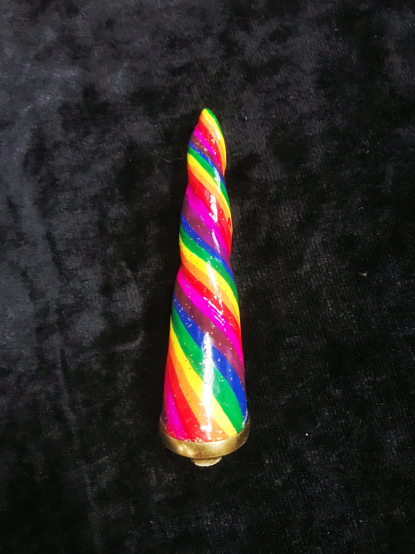 unicorn horn rainbow