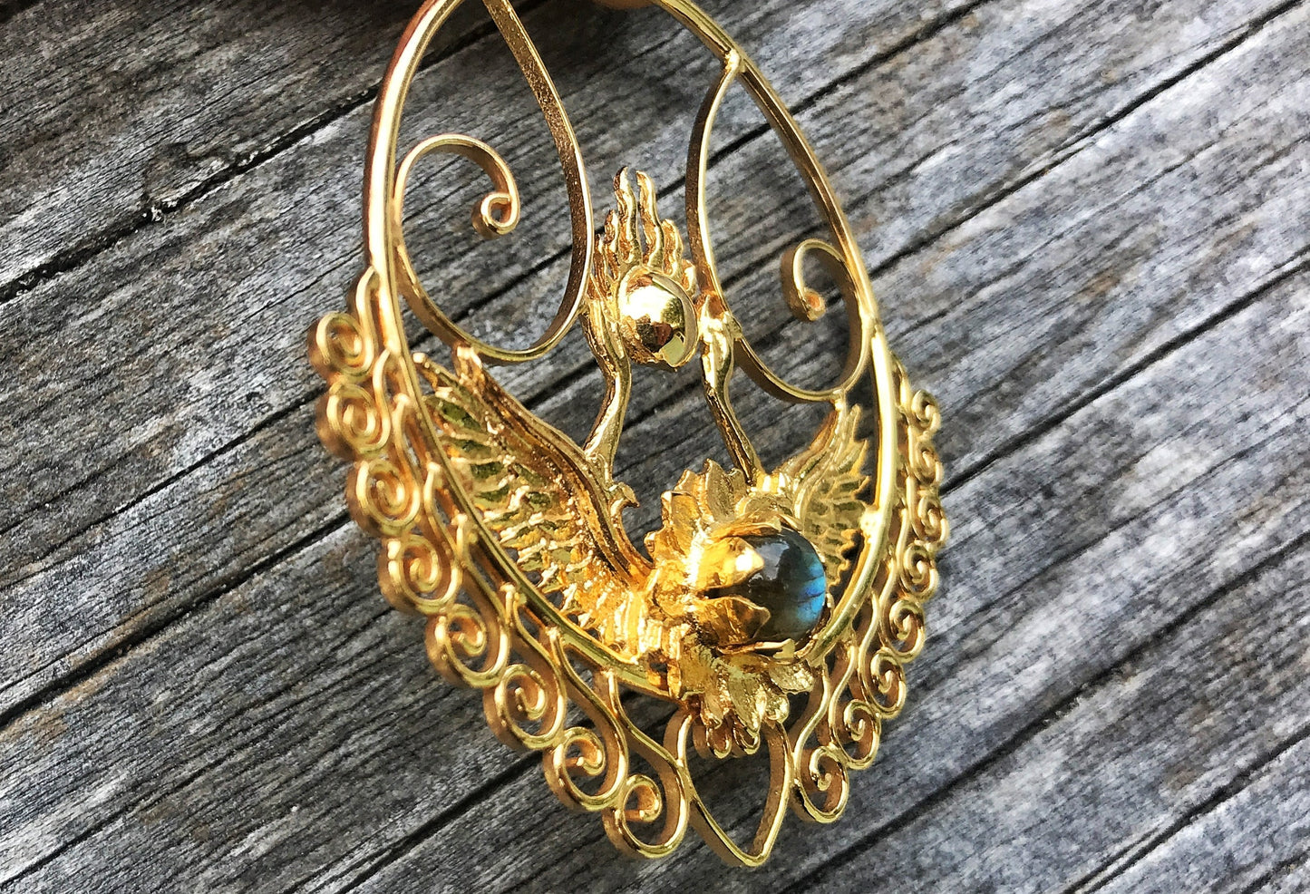 Shakti Bhakti Pendant - 24K Gold Plated - Labradorite
