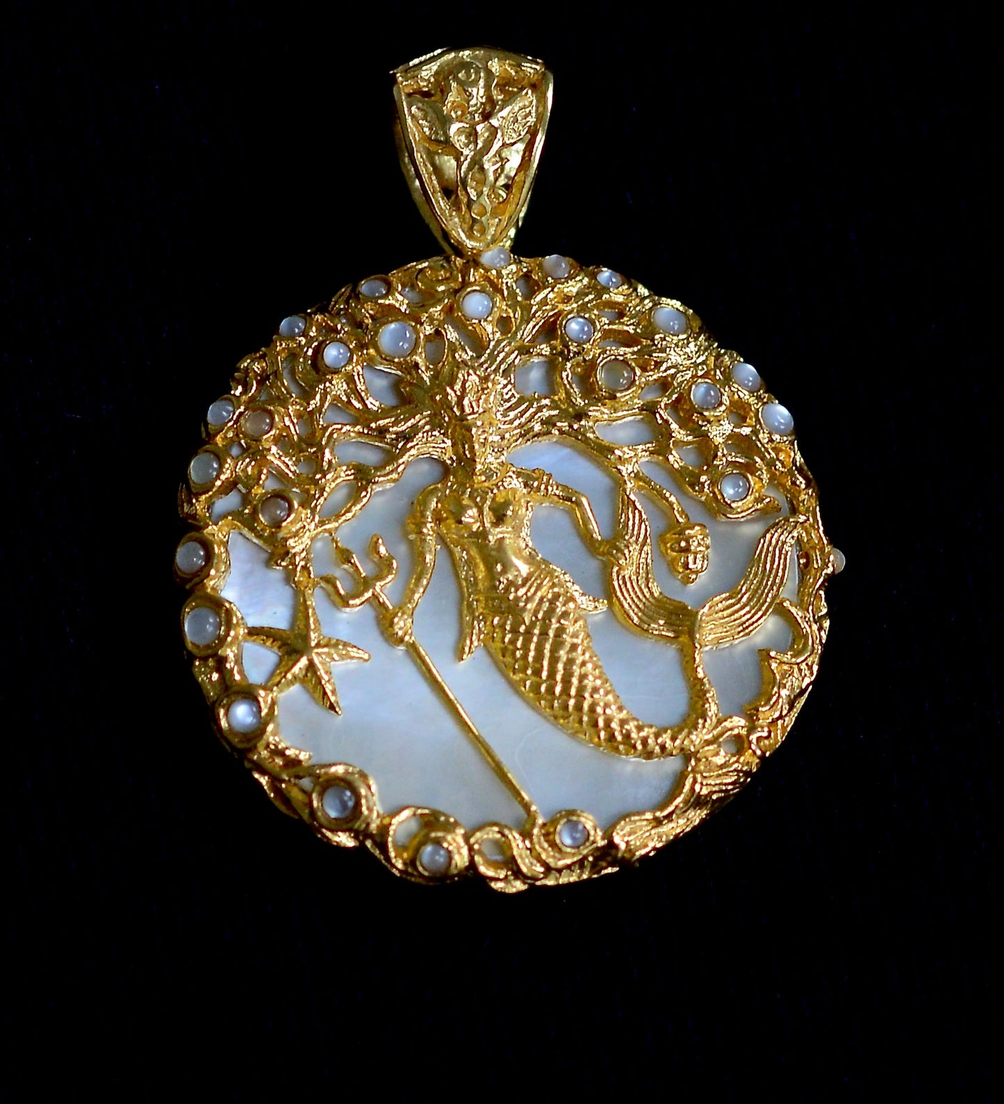 Trident Pendant (Limited Collection 2025) Liquid Fire Mantra
