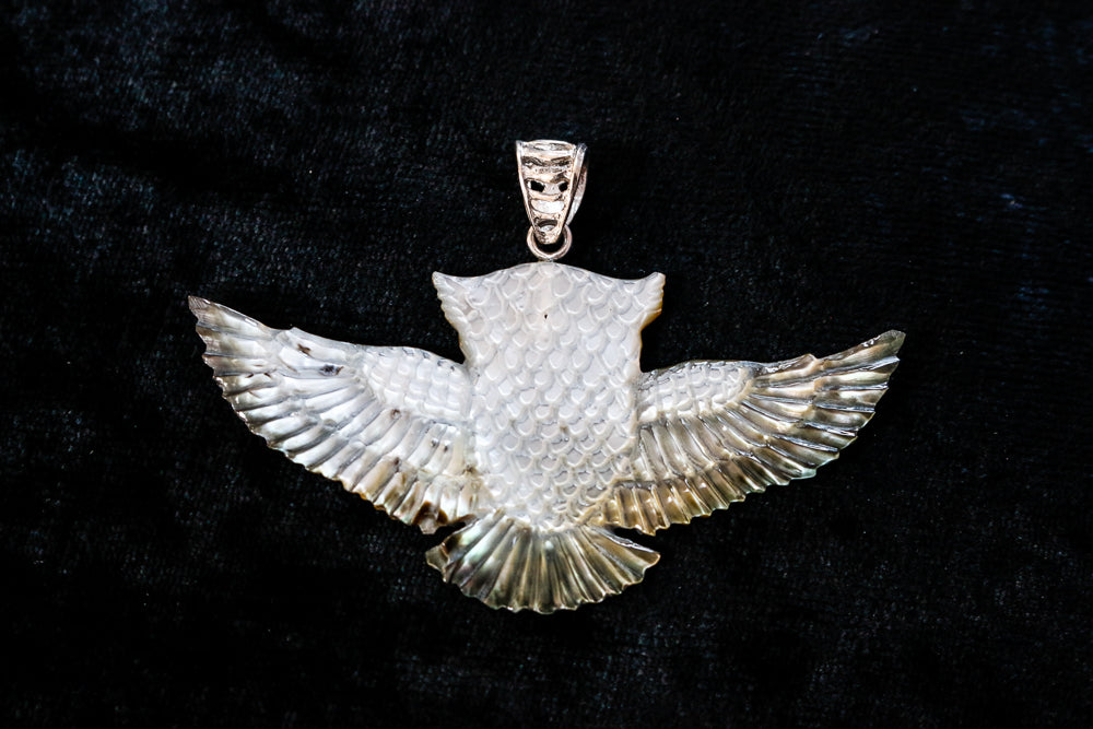 Owl Pendant - Dark Mother of Pearl - Silver Plated Bail