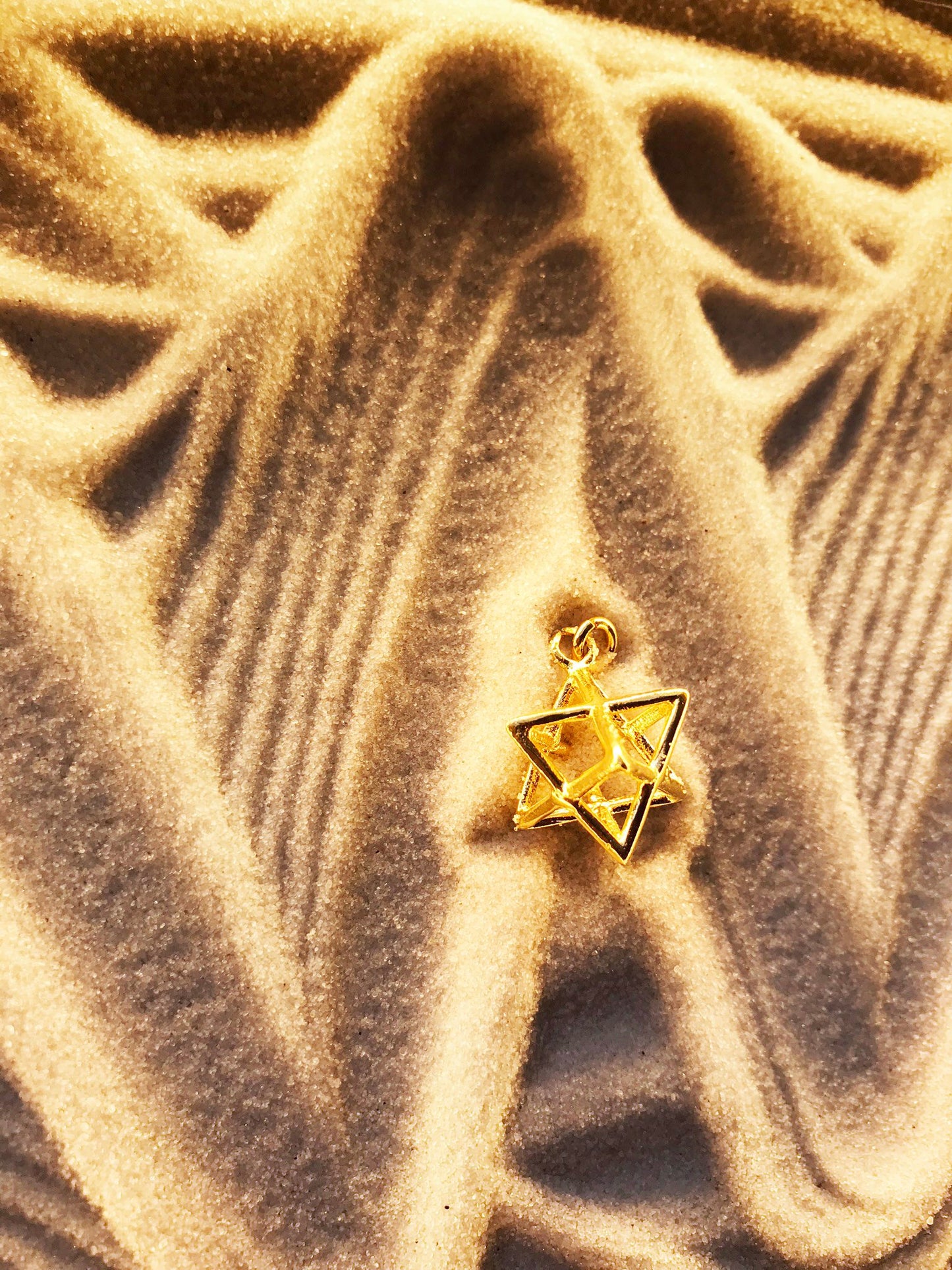 Shakti Bhakti Pendant with Star Tetrahedron - 24K Gold Plated - Labradorite